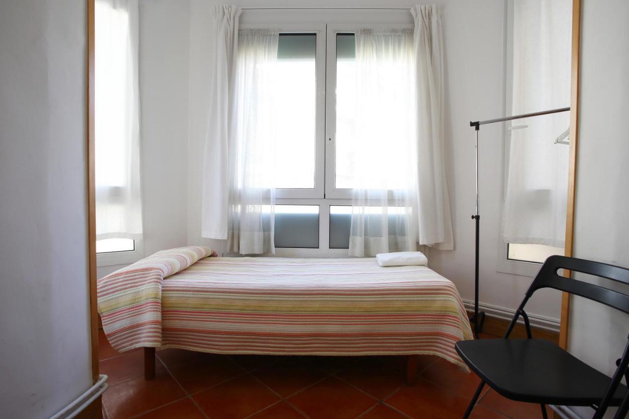 Pension San Telmo / San Juan Сан-Себастьян Экстерьер фото